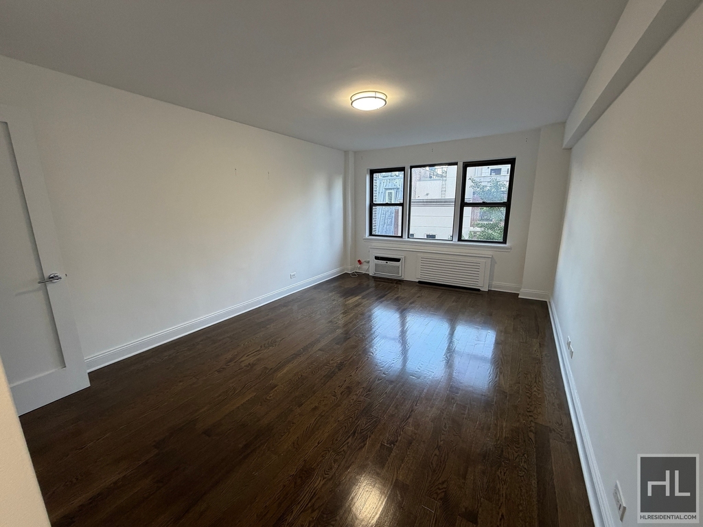 Beekman Place - Photo 4