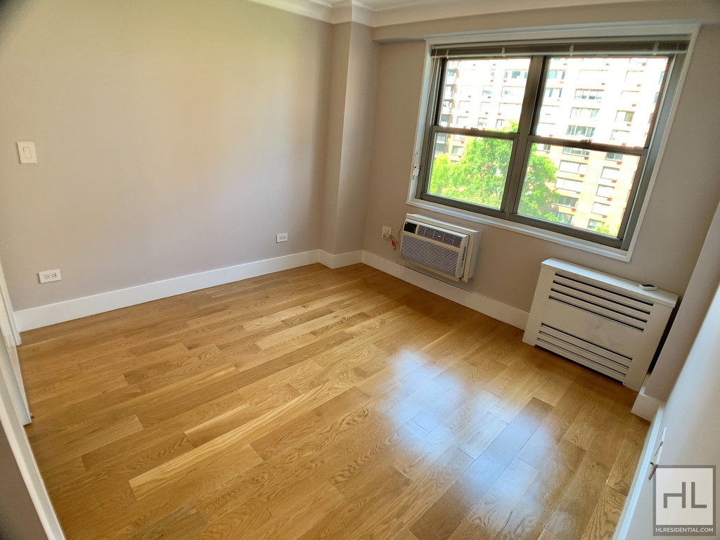 West 97th Street - Photo 1