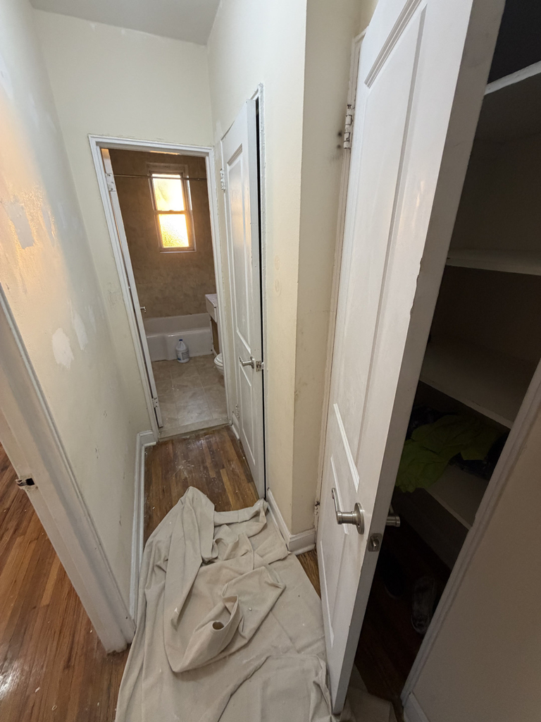 143-6 Barclay Avenue - Photo 6