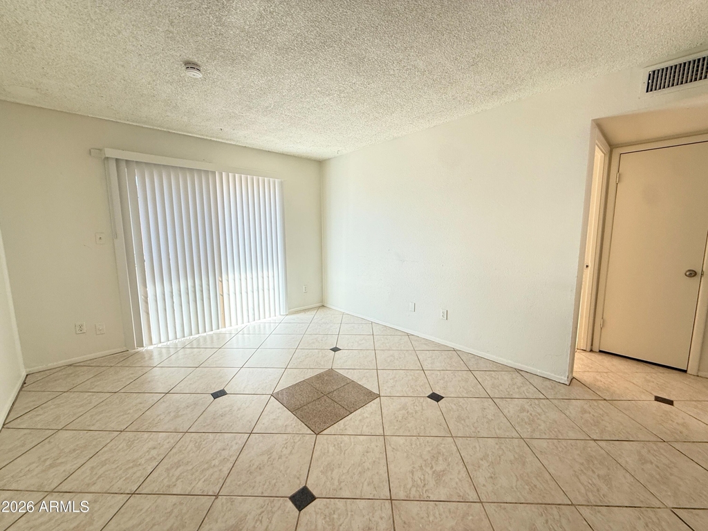4490 E Pueblo Avenue - Photo 2