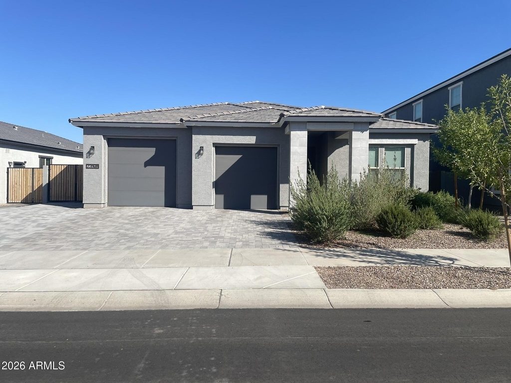22698 E Roundup Way - Photo 1