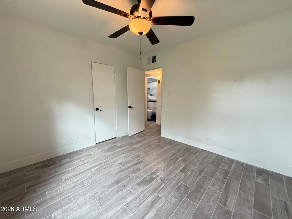1116 E Fern Drive N - Photo 18