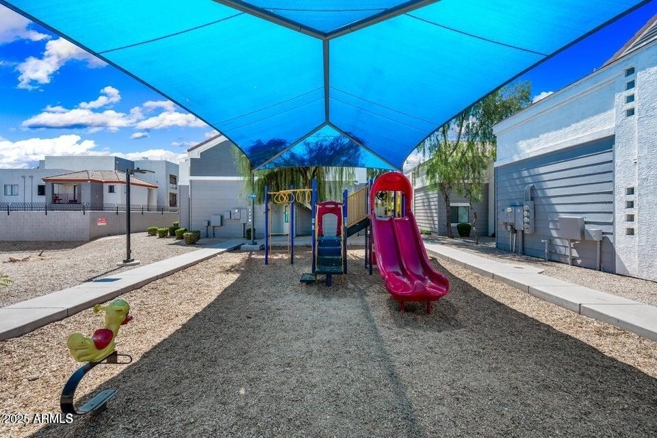 3065 N 67th Avenue - Photo 26