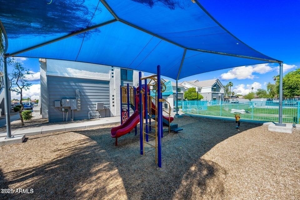3065 N 67th Avenue - Photo 25