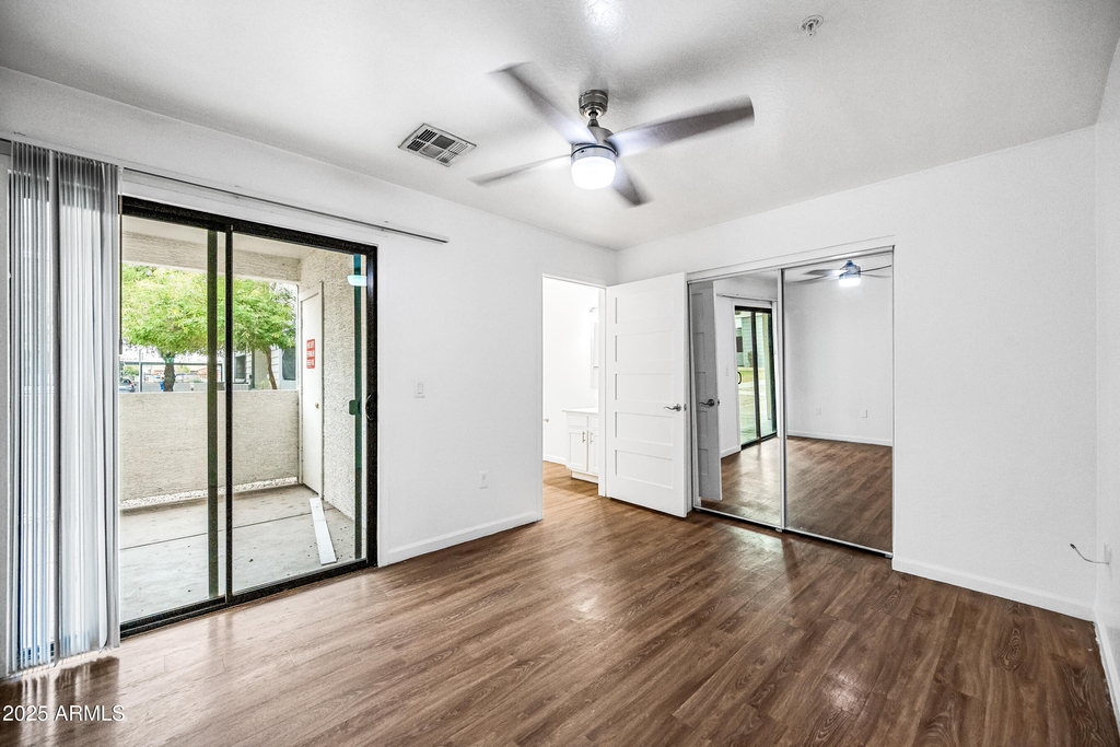 3065 N 67th Avenue - Photo 11