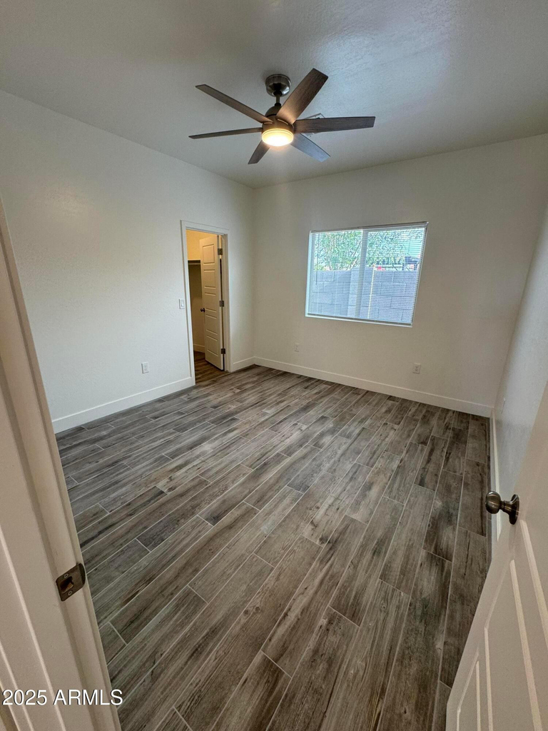 2814 E Roeser Road - Photo 12