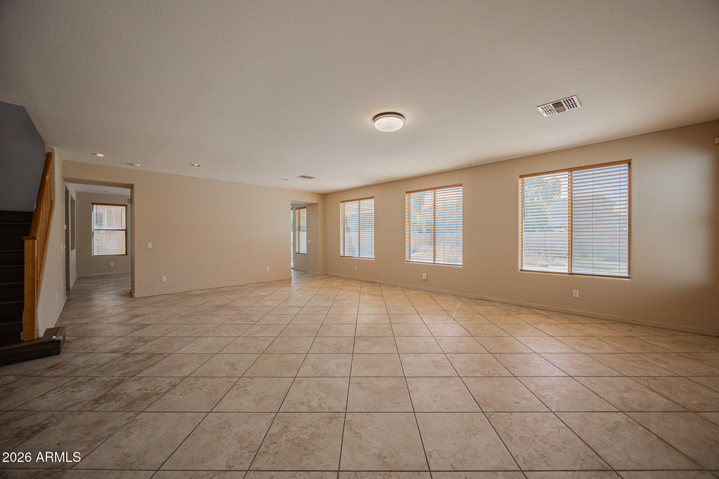 44289 W Windrose Drive - Photo 3