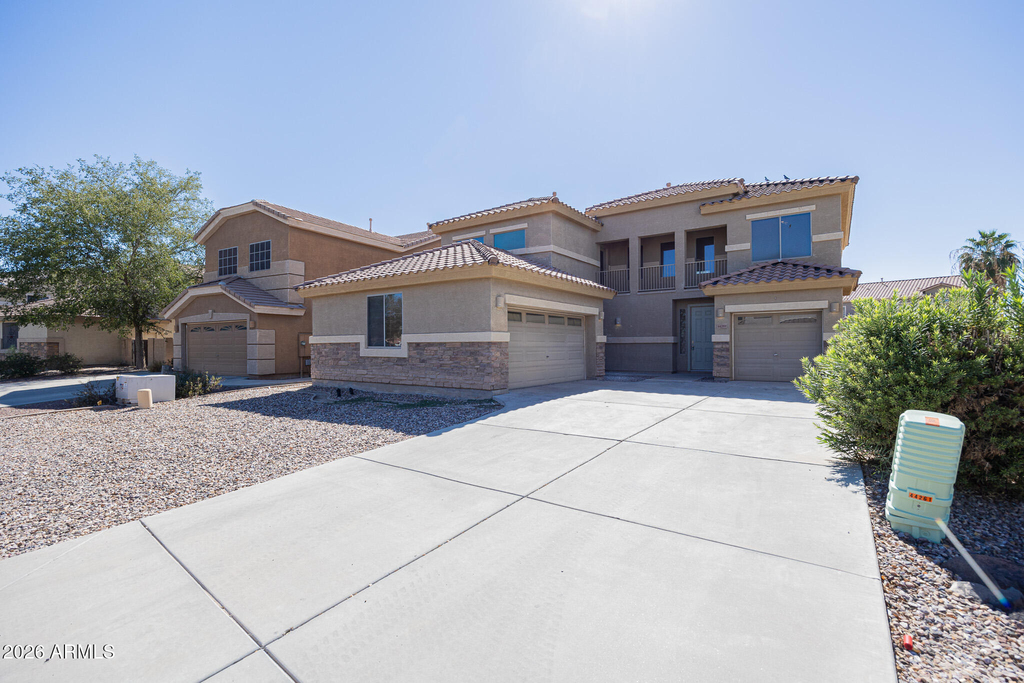 44289 W Windrose Drive - Photo 0