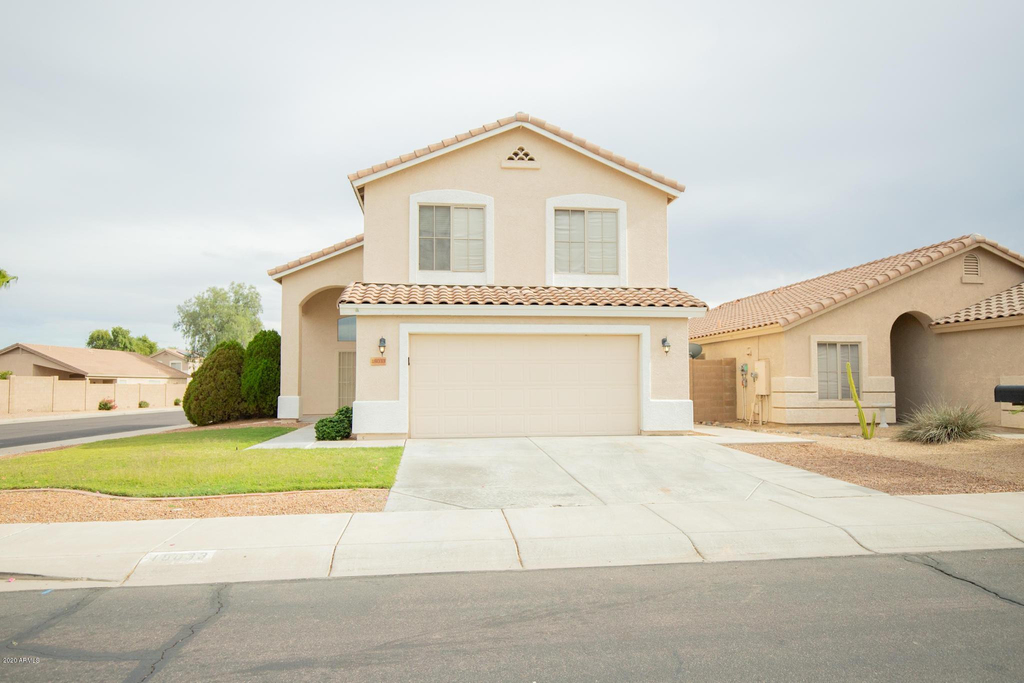 18033 N Skyhawk Drive - Photo 0
