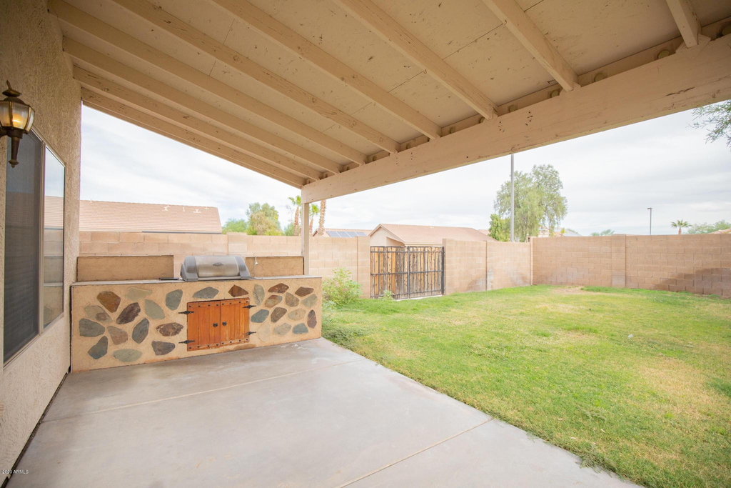 18033 N Skyhawk Drive - Photo 17