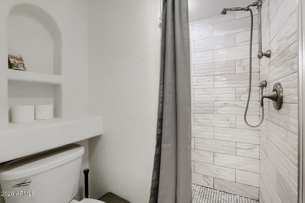 5998 N 78th Street - Photo 9