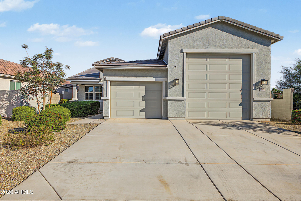 17822 W Villa Hermosa Lane - Photo 0
