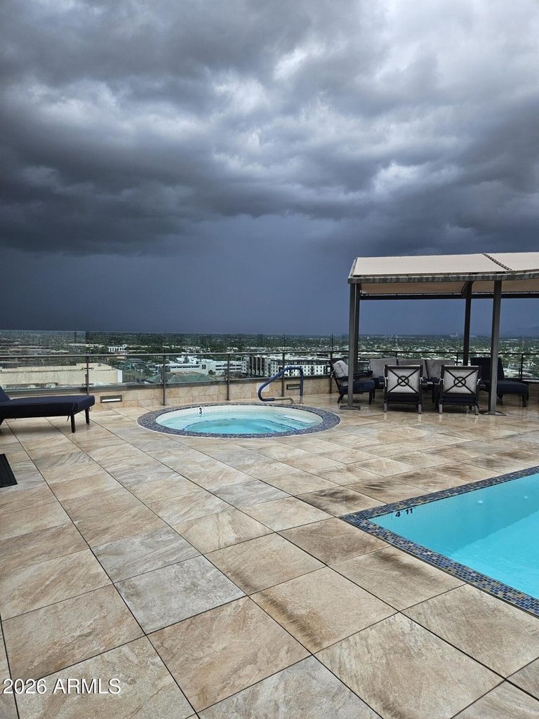 7181 E Camelback Road - Photo 32