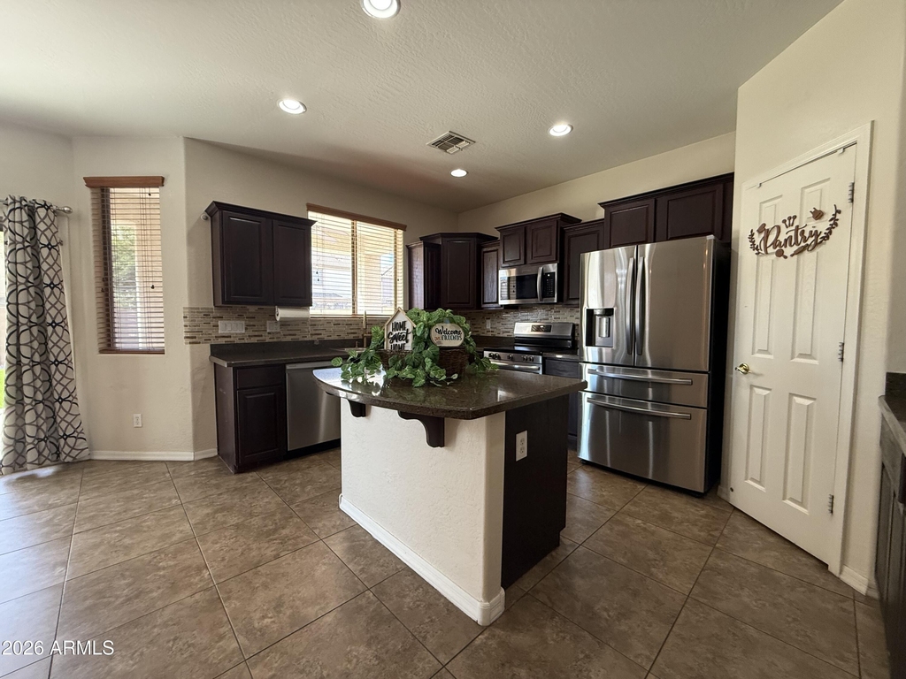 10141 W Hammond Lane - Photo 5