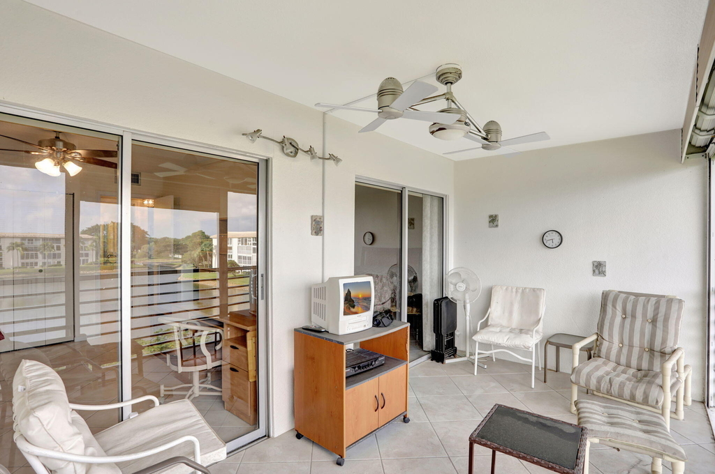1903 Bermuda Circle - Photo 20