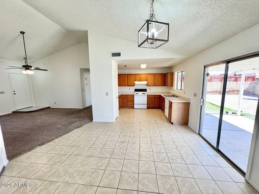 6951 W Cheryl Drive - Photo 14