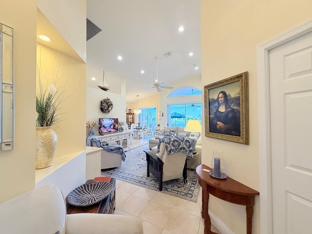 360 Nw Sunview Way - Photo 3
