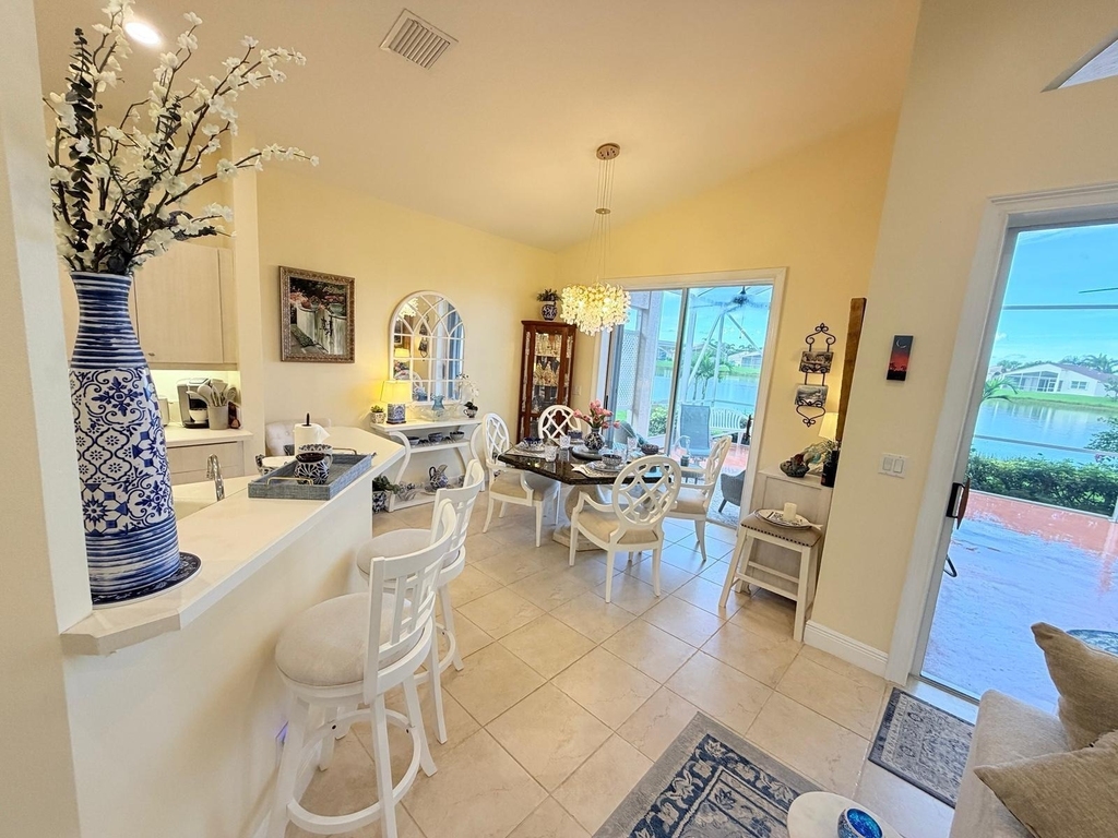 360 Nw Sunview Way - Photo 6