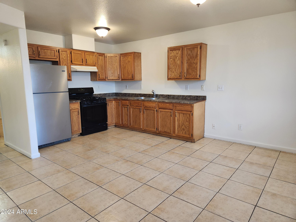 1714 S 7th Avenue - Photo 4