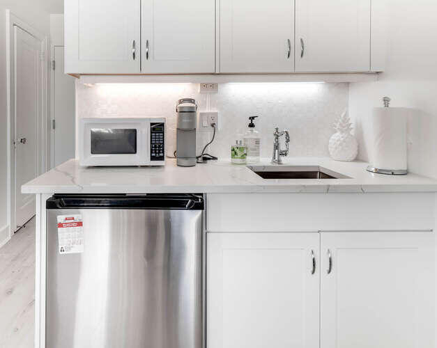 235 Sunrise Avenue - Photo 4