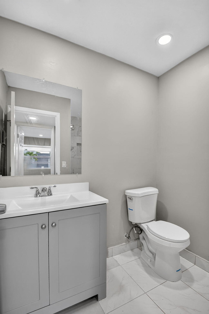 411 Burgundy I - Photo 24
