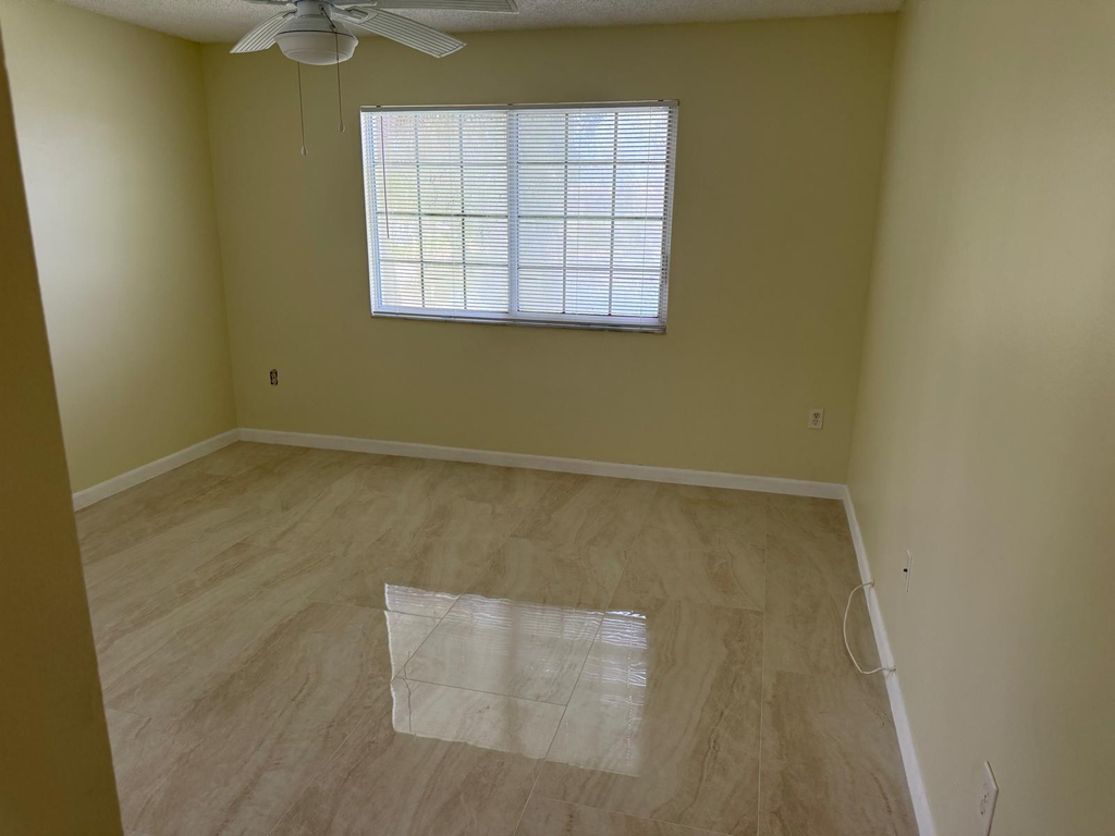 5061 Wiles Road - Photo 33