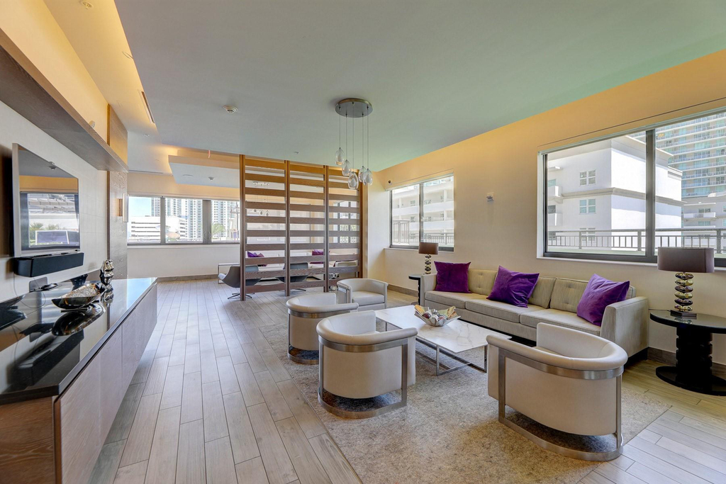 999 Sw 1st Avenue - Photo 24