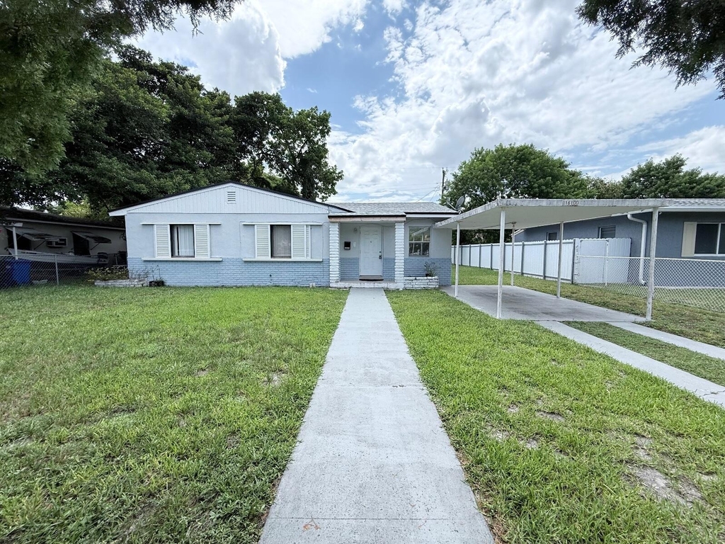 16100 Ne 10th Avenue - Photo 1