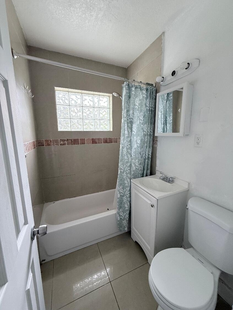16100 Ne 10th Avenue - Photo 5