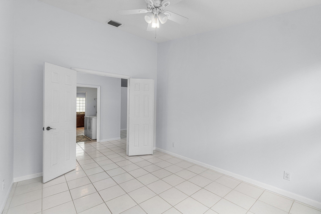 5737 Royal Club Dr. Drive - Photo 17