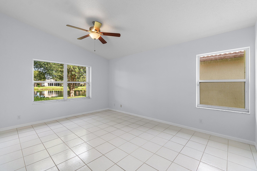 5737 Royal Club Dr. Drive - Photo 18