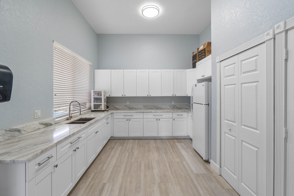 5737 Royal Club Dr. Drive - Photo 37