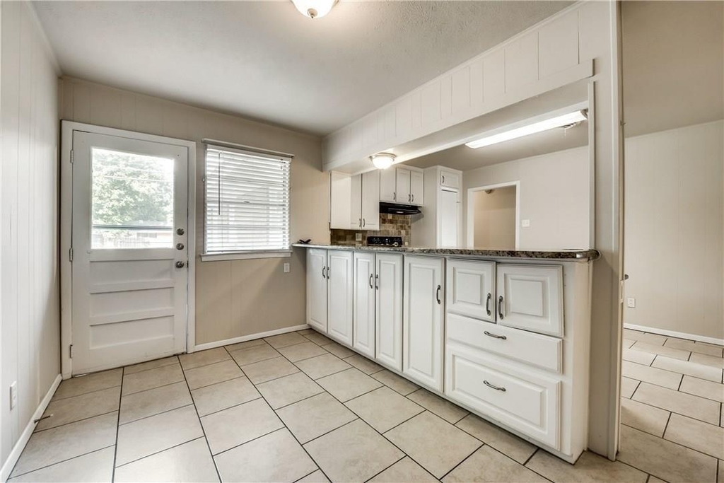 1601 Larkspur Drive - Photo 9