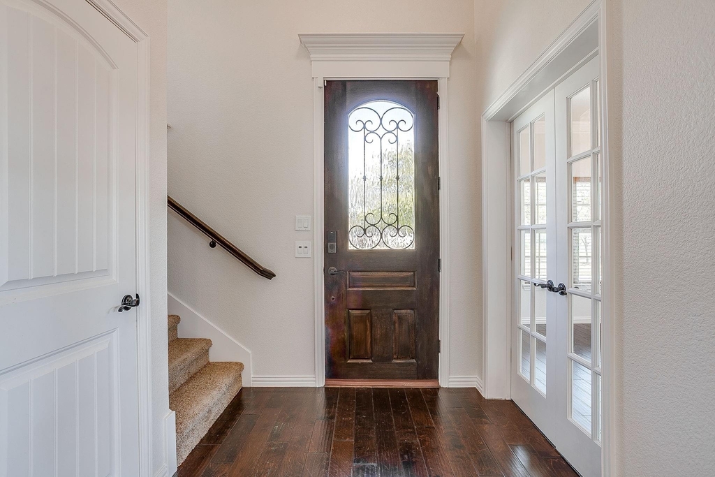 213 Park Villa Lane - Photo 3