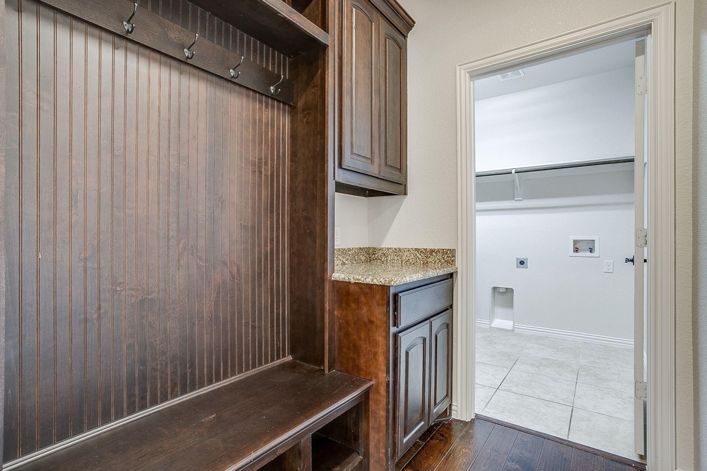 213 Park Villa Lane - Photo 19
