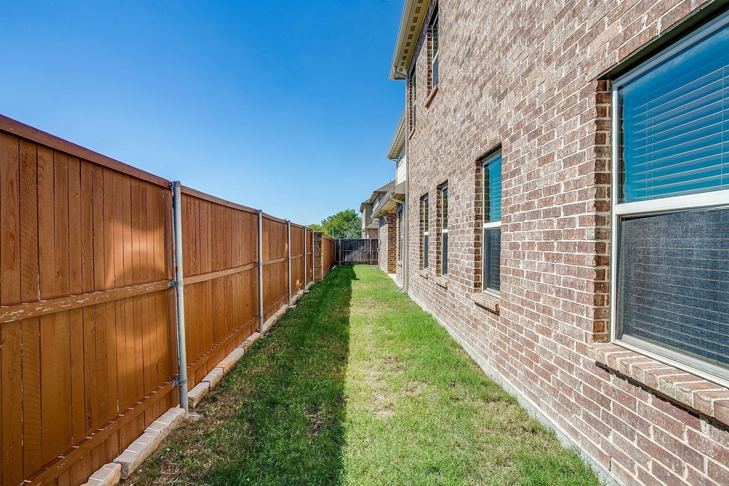 213 Park Villa Lane - Photo 39