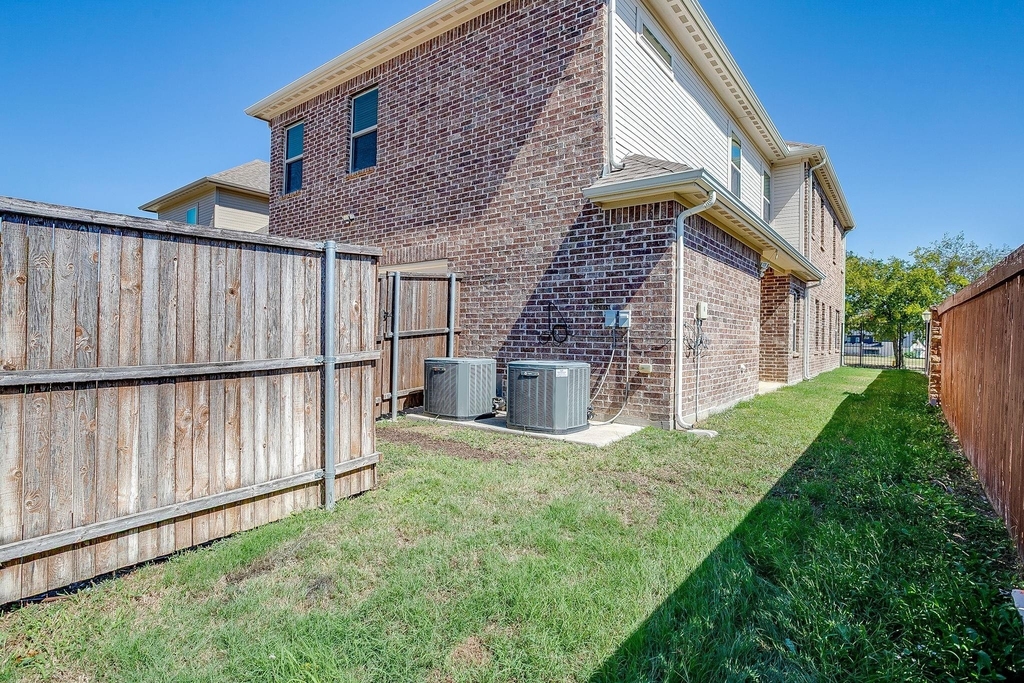 213 Park Villa Lane - Photo 37