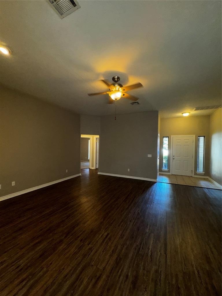 5328 Republic Drive - Photo 3