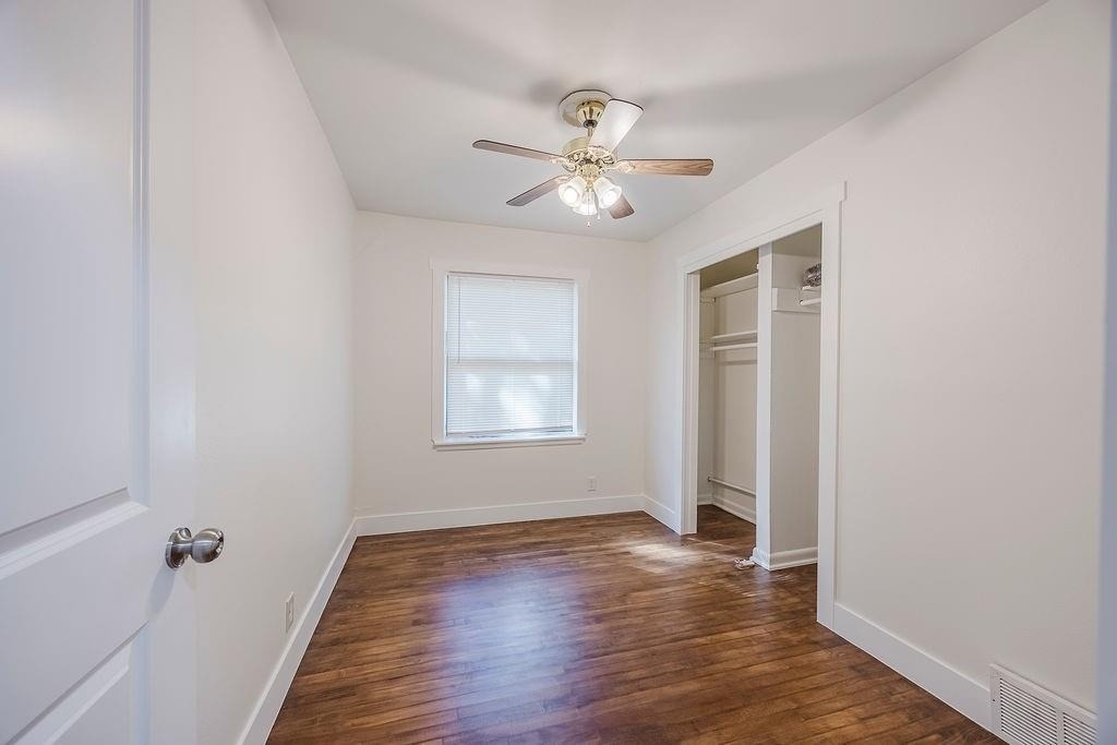 4712 Laverda Drive - Photo 19
