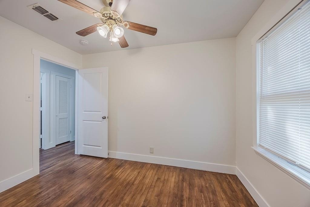 4712 Laverda Drive - Photo 20