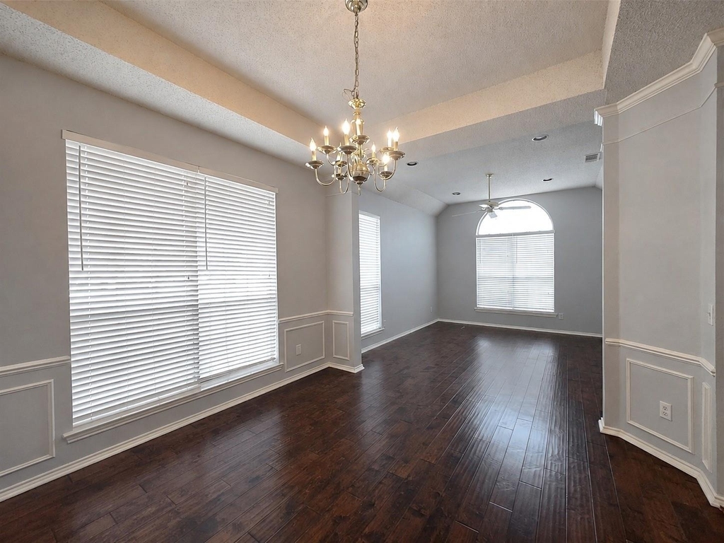 10512 Napa Valley Drive - Photo 0