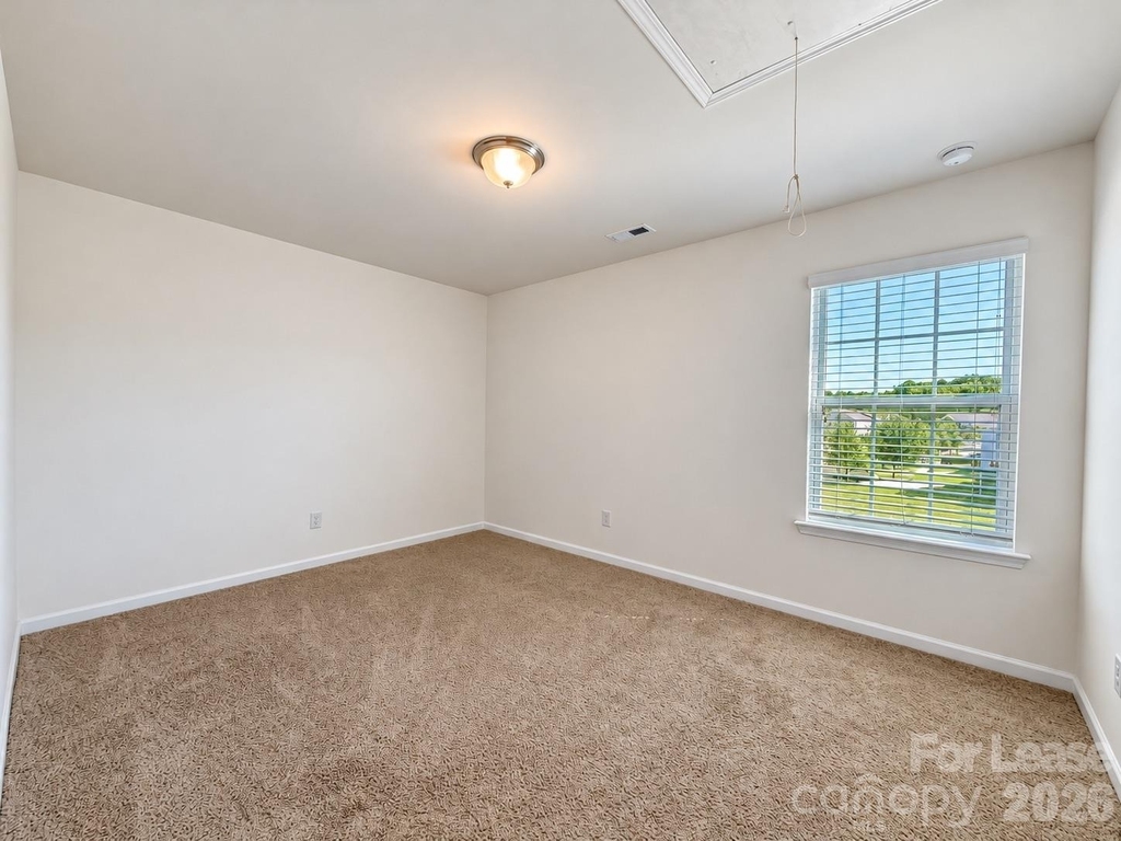 1130 Rock Haven Drive - Photo 11