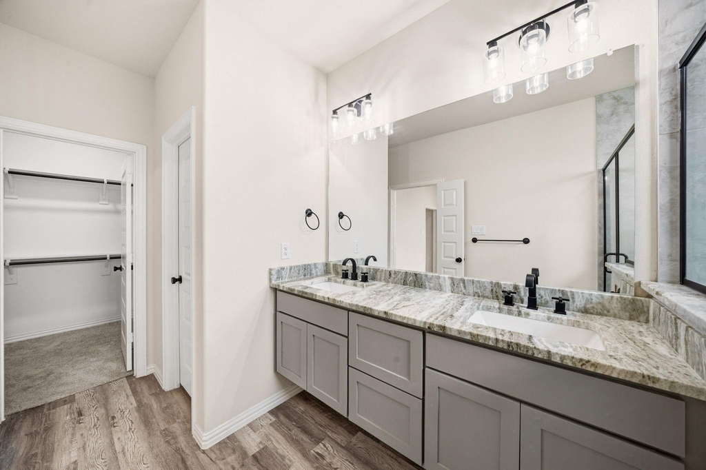 1603 Mignon Drive - Photo 12