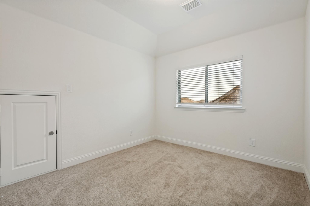 3906 Belleview Place - Photo 19