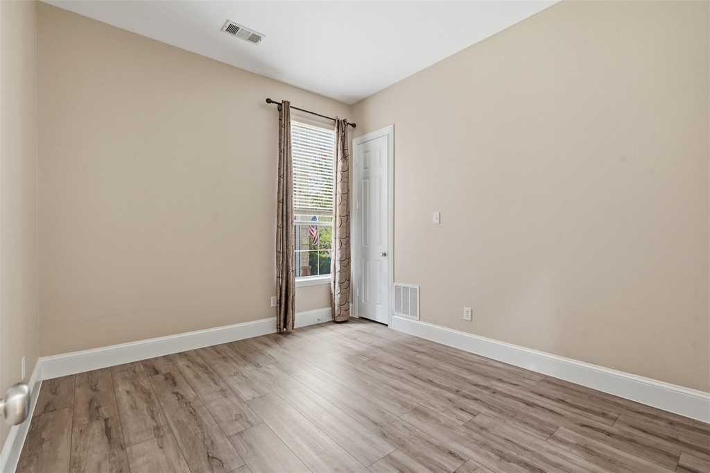 2310 Queen Morgan Lane - Photo 18