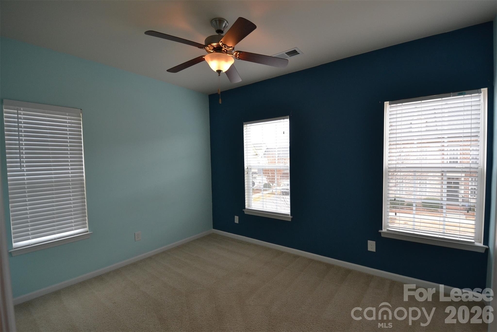 19904 Lamp Lighters Way - Photo 10