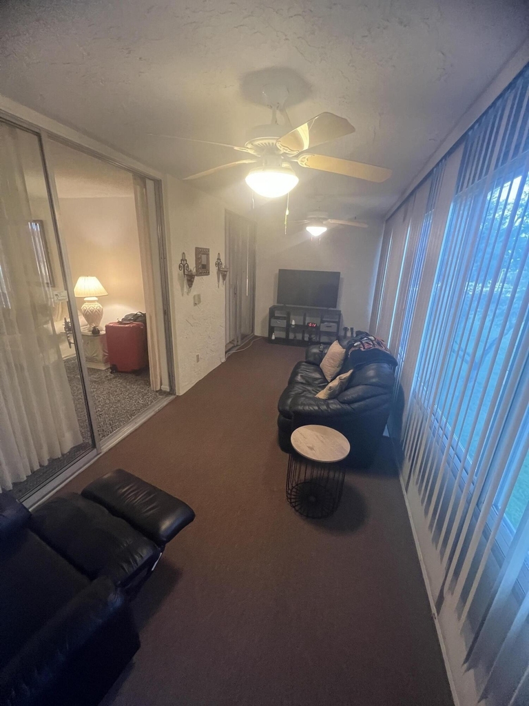 480 Nw 76th Avenue - Photo 19
