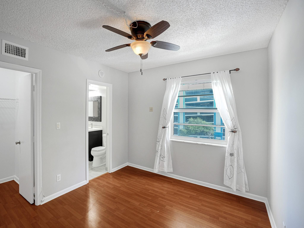 200 S Birch Road - Photo 9