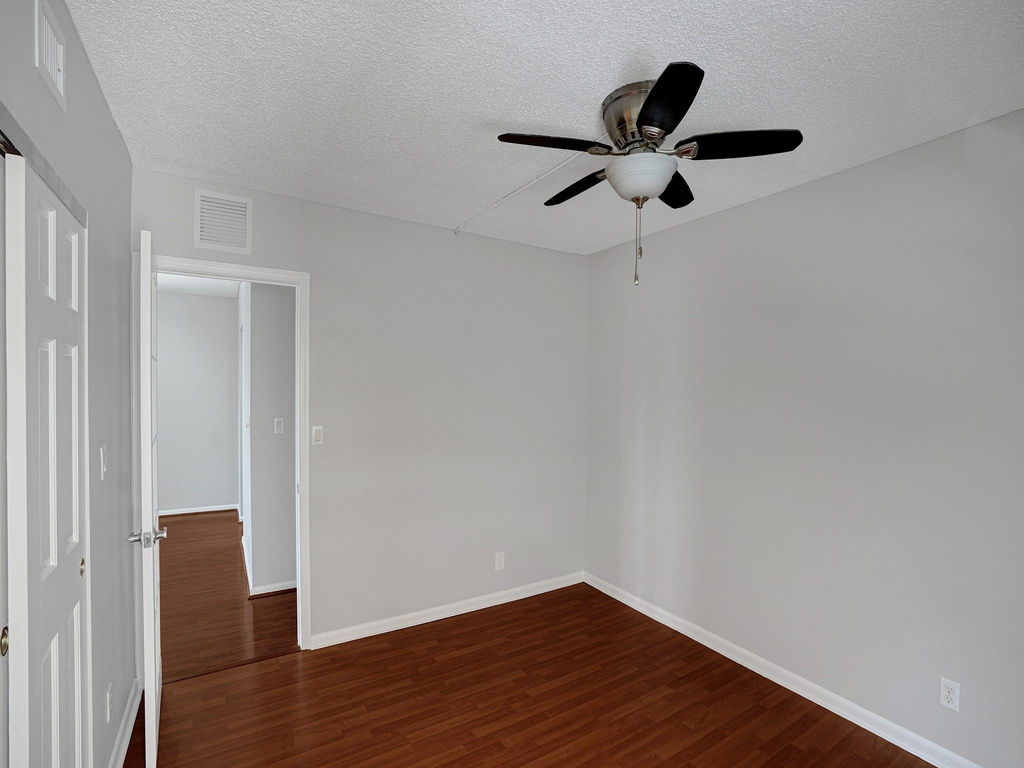 200 S Birch Road - Photo 21