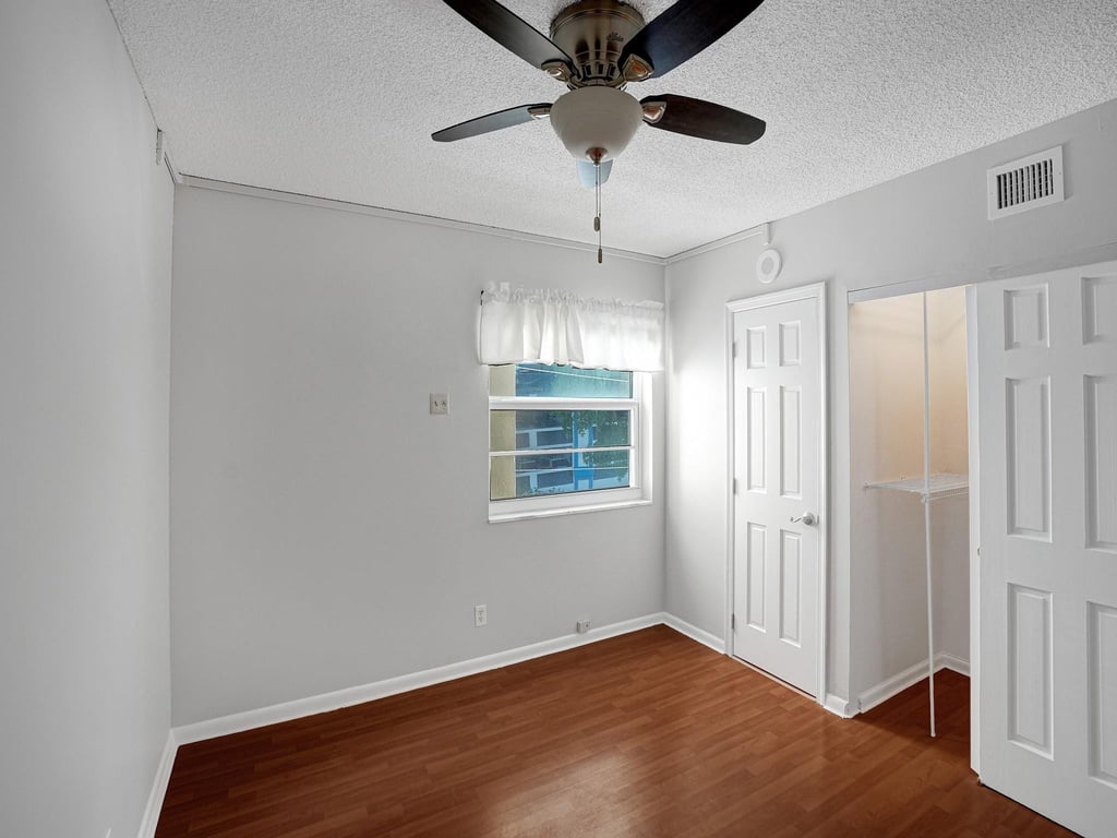 200 S Birch Road - Photo 22